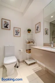 Beautiful studio best location in YAS - Image 5