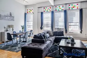 Free Parking Walk to Conv Center 5 Beds Loft - Image 2