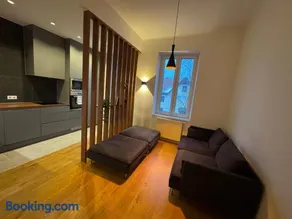 Zeitgeist & Tradition by JR City Apartments - Image 1