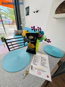 Blue Paradise Apartment - Image 3
