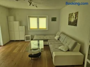 Apartment EG - Image 2