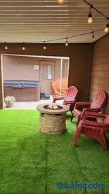 Sandy Pacific Hideaway - Image 2