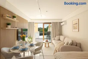 Family Homes - Apartamenty Maloves - Image 1