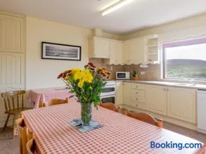 Beachmount House - Image 3