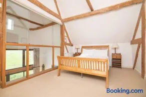 Troilus Barn - Image 3