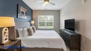 Landing Amazing 1BD Yoga Studio Game Room - Image 5