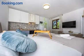Sea Breeze Studio - Image 2