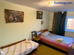 K84, Nice 2- bedroom apartment - 2 big beds 1 single bed - Image 1