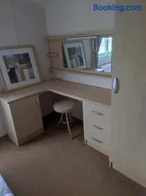 Dovercourt holiday park swift johnson low road harwich essex co12 3TZ - Image 2