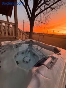 5BR2BTH Guthrie- near Lazy E and EdmondOKC - Image 2