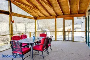 Meadow Creek Manor - Image 2