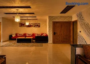 Calm Luxury Apartment Near the Old Medina & Marjane - Image 1