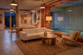 Private Spa Suite with Exclusive Pool & Sauna in Luxury Home - Image 4