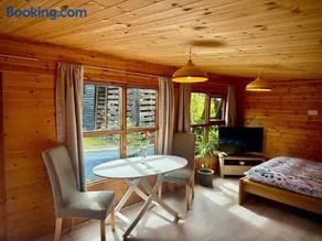 Glebe Summer House - Image 3