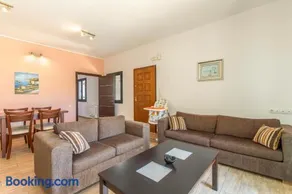 Sfakia Zabia Apartment - Image 3