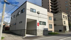 楽Home - Image 1