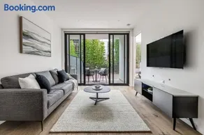 Sandy Hill Apartments by Ready Set Host - Image 4