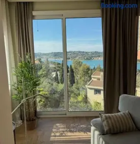 Kommeno Blue Bay Apt. - Image 3