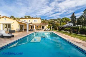 Luxurious Private 6-bed villa with Pool Mougins - Image 3