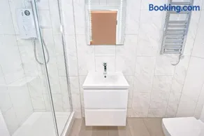 Eldon Chambers Pod 6 by City Living London - Image 3