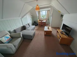 Historic river side cottage - top apartment - Image 2