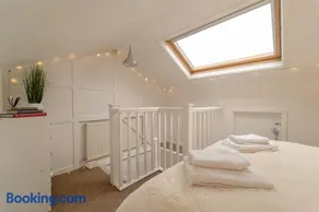Kirkmoor Cottage - Cosy home central Clitheroe - Image 4