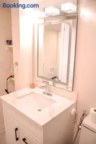 Oshawa Two Bedroom Private Suite - Image 2