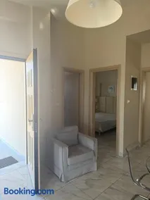 Amphipolis Deluxe Apartments - Image 5