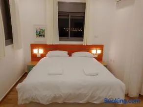 Beautiful beach apartment - Image 2
