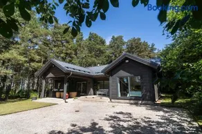 Karepa Beach House on the Point Between Two Beaches - Image 2