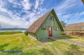 Rustic Guemes Beach Cabin - Image 3