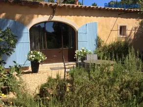 Le Bois De La Cour - Image 1