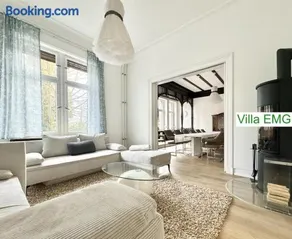 Ferienhaus Villa EMG Velbert nah Düsseldorf Essen Dortmund, Familien Gruppen bis 27 Personen, 3 Küchen, Kaminofen, Terrasse - Image 2