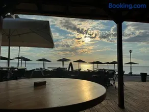 Aria Seaside Retreat - ex Regos Resort Hotel - Image 3