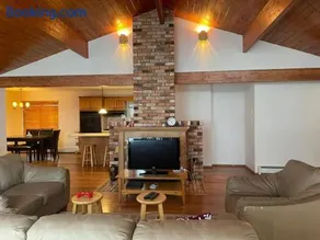Metchosin Beach House - Image 1
