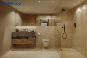 Edelweiss Apartments - Image 5