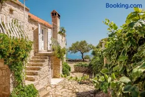 Sea View Villa with Tennis Court - Dvori sv Jurja - Image 2