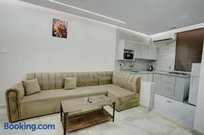Al Bayt Al Madini Suites البيت المديني للأجنحة المخدومة الخاصة - Image 4
