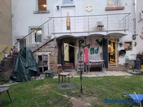 Camera condivisa adatta alle famiglie con giardino, barbecue e terrazza | Vista sulla montagna | Accetta animali domestici - Image 4