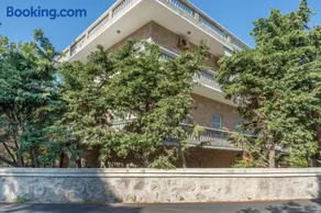 Afroessa Apartments - Image 1