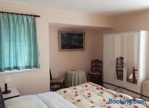 Guest House Westwood - Image 3