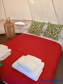 Yurta con uso piscina e vista meravigliosa - Image 4