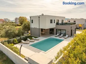 Villa Azzurra ZadarVillas - Image 2