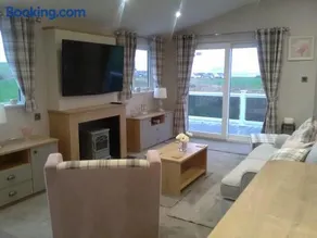 Turnberry lodge, Turnberry - Image 4