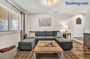 Peaceful 3BR Escape With National Forest Access - Image 1