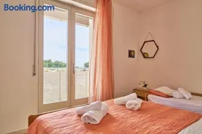 Smeralda Suite, Vista Mare & Vicino alle Terme - Image 2