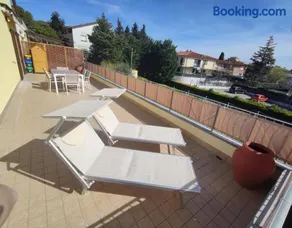 Appartamento L'Azalea - a due passi da Numana con grande terrazzo e piscina condominiale stagionale - Image 2
