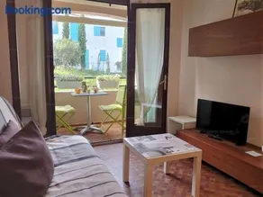 3PA45 - Très confortable T2 avec terrasses dans résidence avec piscine et parking - Image 1