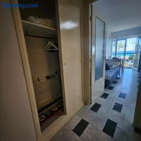 Vue mer studio tout équipé - Image 4