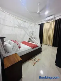 DreamScape Holiday Apartment - Image 4